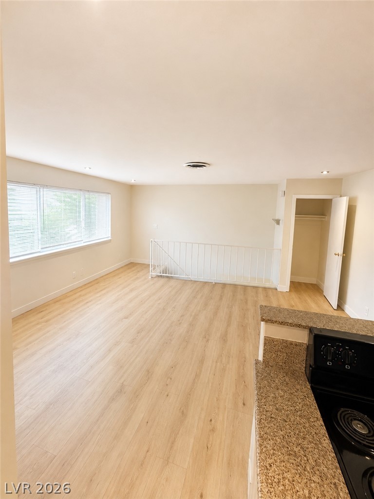 1467 Lorilyn Avenue 4 Property Photo 16