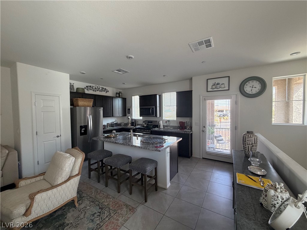 662 Foam Flower Lane Property Photo 4