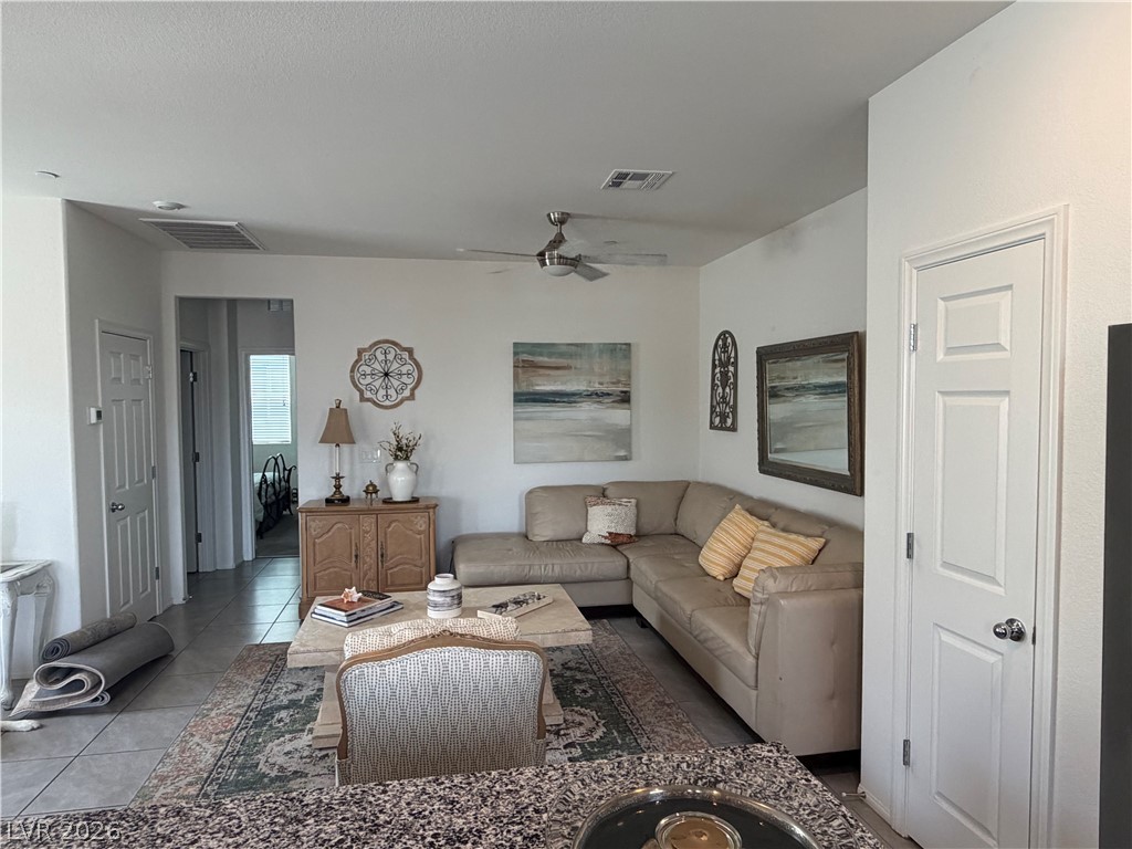 662 Foam Flower Lane Property Photo 10