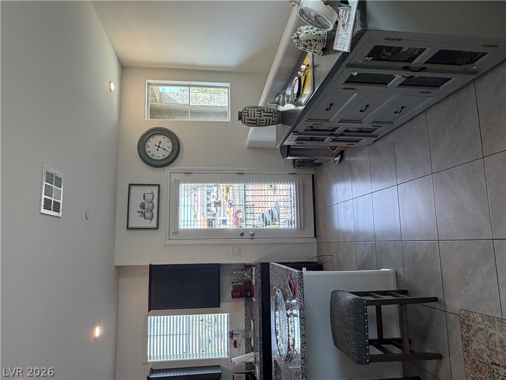 662 Foam Flower Lane Property Photo 12