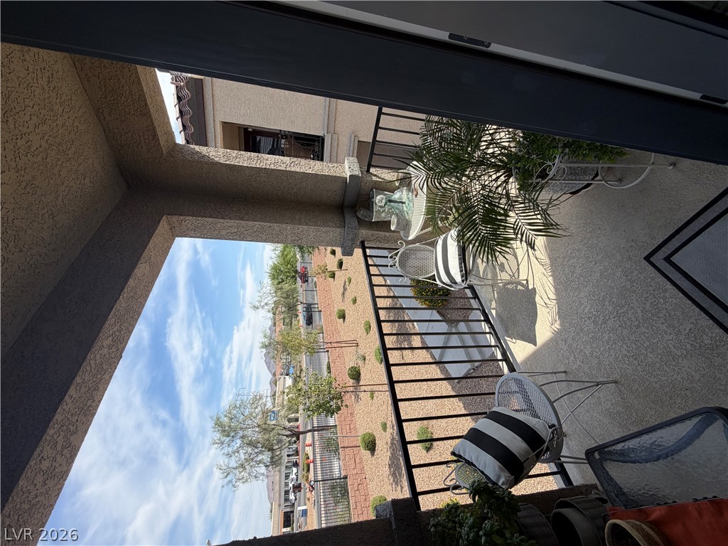 662 Foam Flower Lane Property Photo 13