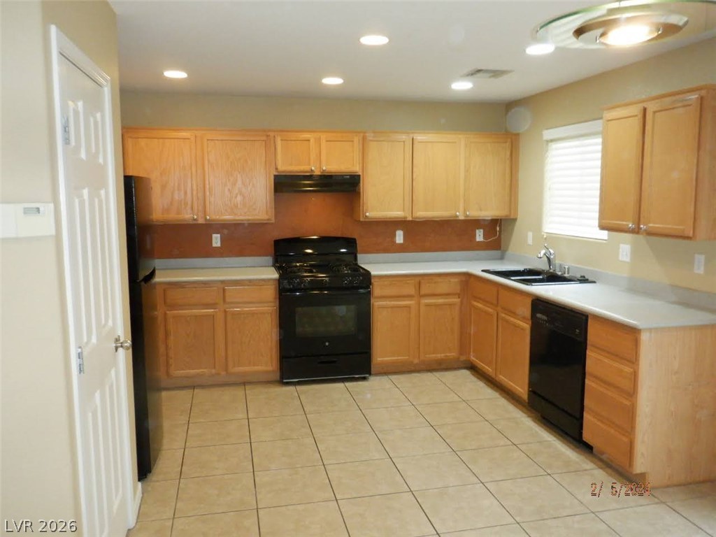 7920 Windhamridge Drive Property Photo 9