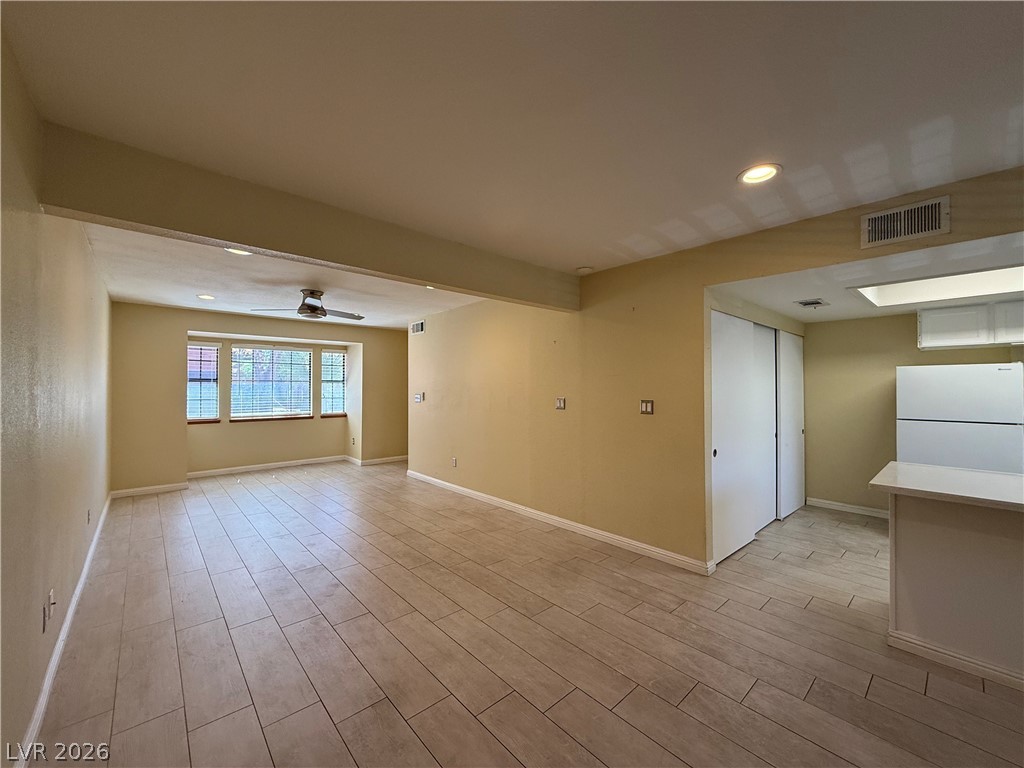 5923 Laredo Street Property Photo 12