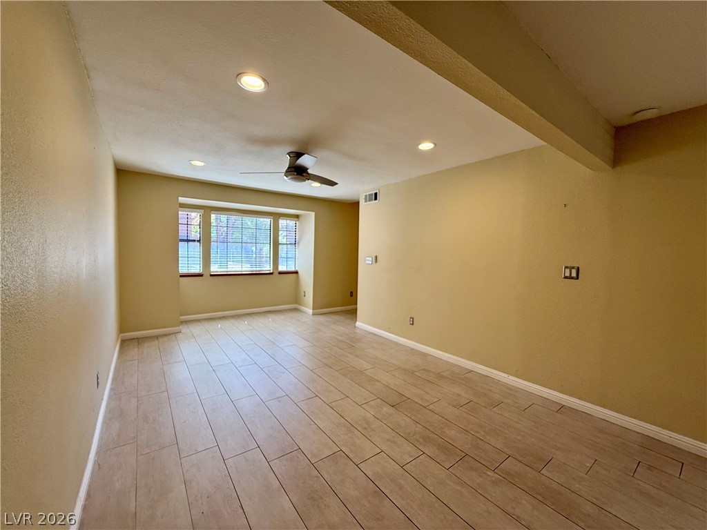 5923 Laredo Street Property Photo 17