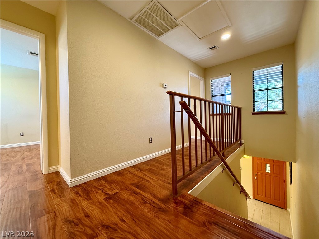 5923 Laredo Street Property Photo 25