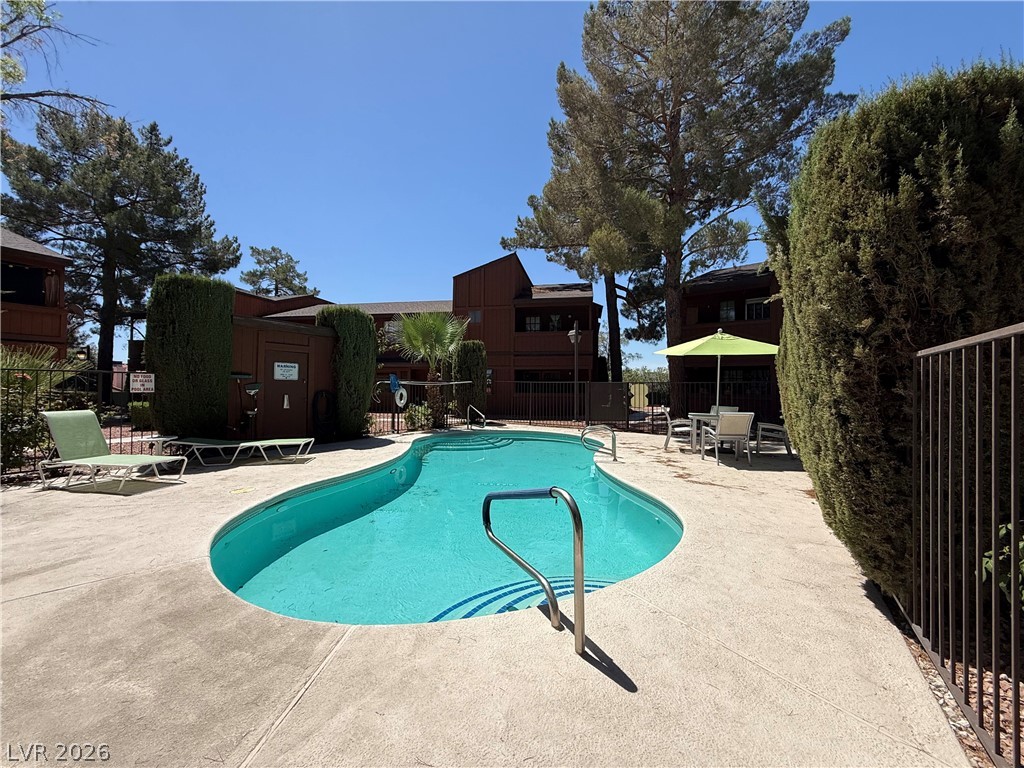 5923 Laredo Street Property Photo 48