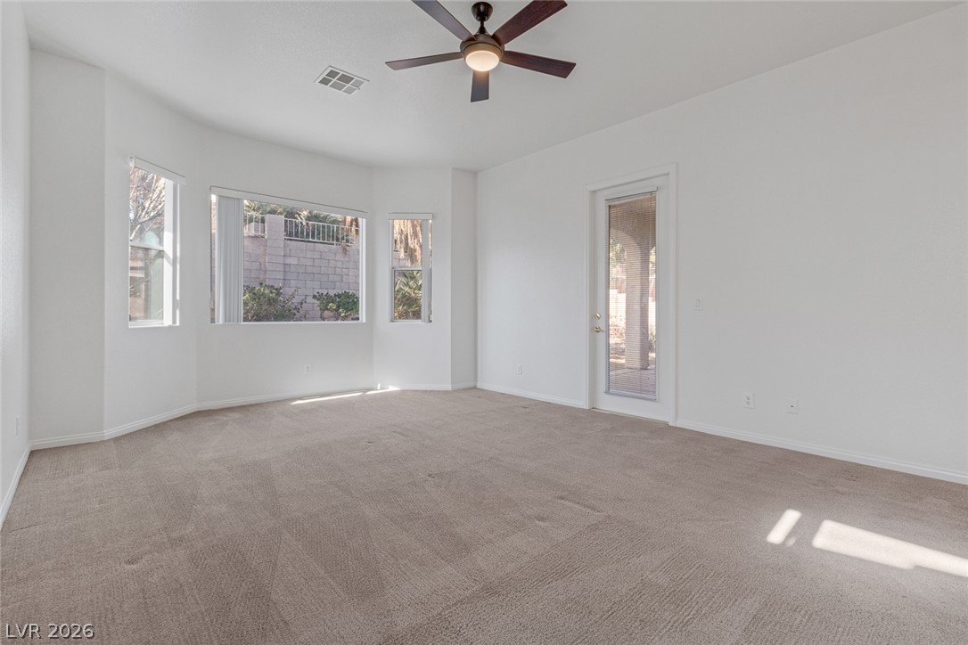 3131 Surf Spray Street Property Photo 32