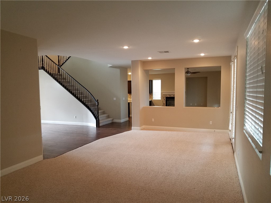 3412 Lacebark Pine Street Property Photo 9