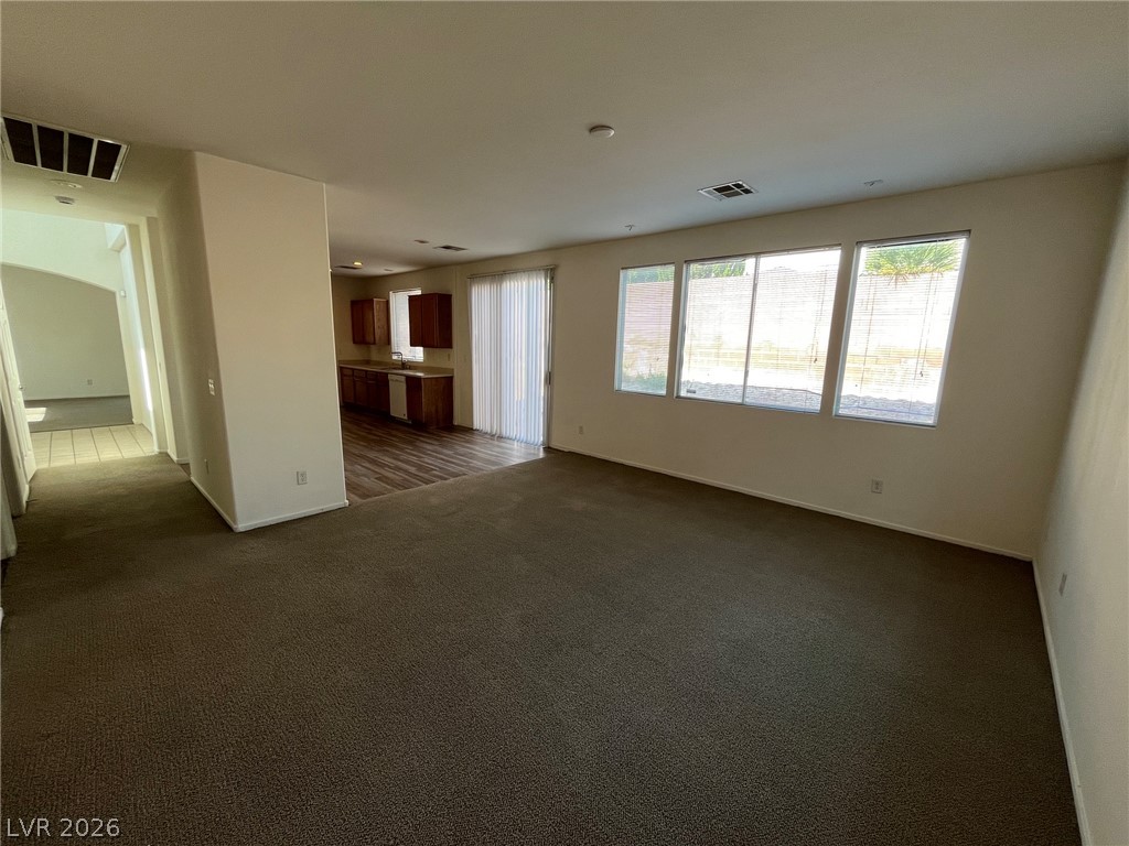 5519 Amy Lynn Street Property Photo 4