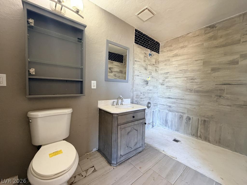 1021 China Street Property Photo 10