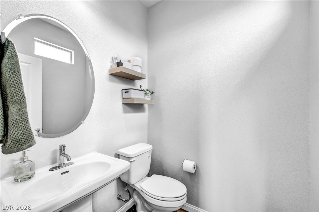 11573 Hawking Avenue Property Photo 22