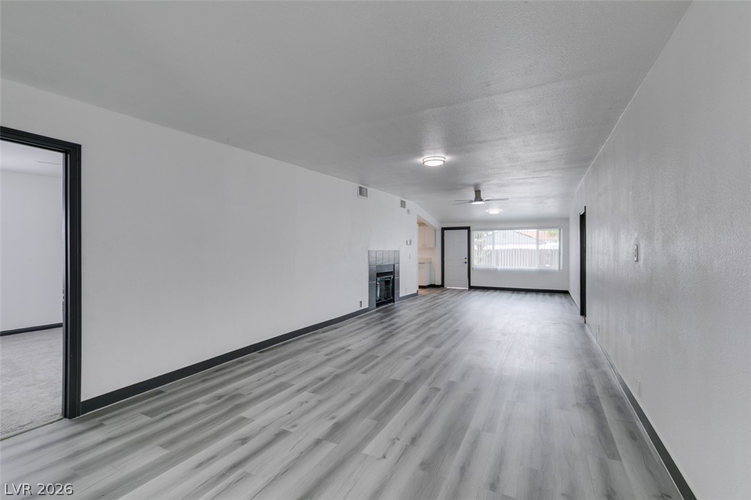 1922 Houston Drive Property Photo 4