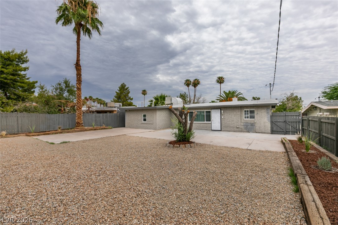 1922 Houston Drive Property Photo 30