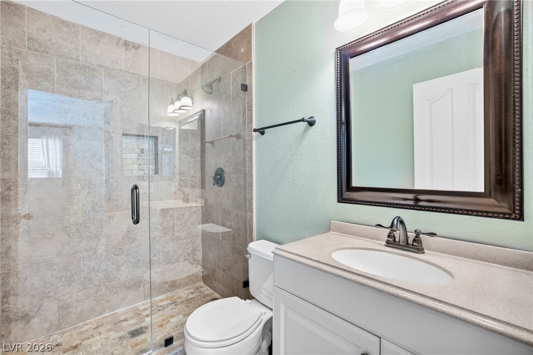 206 Luninborg Street Property Photo 9
