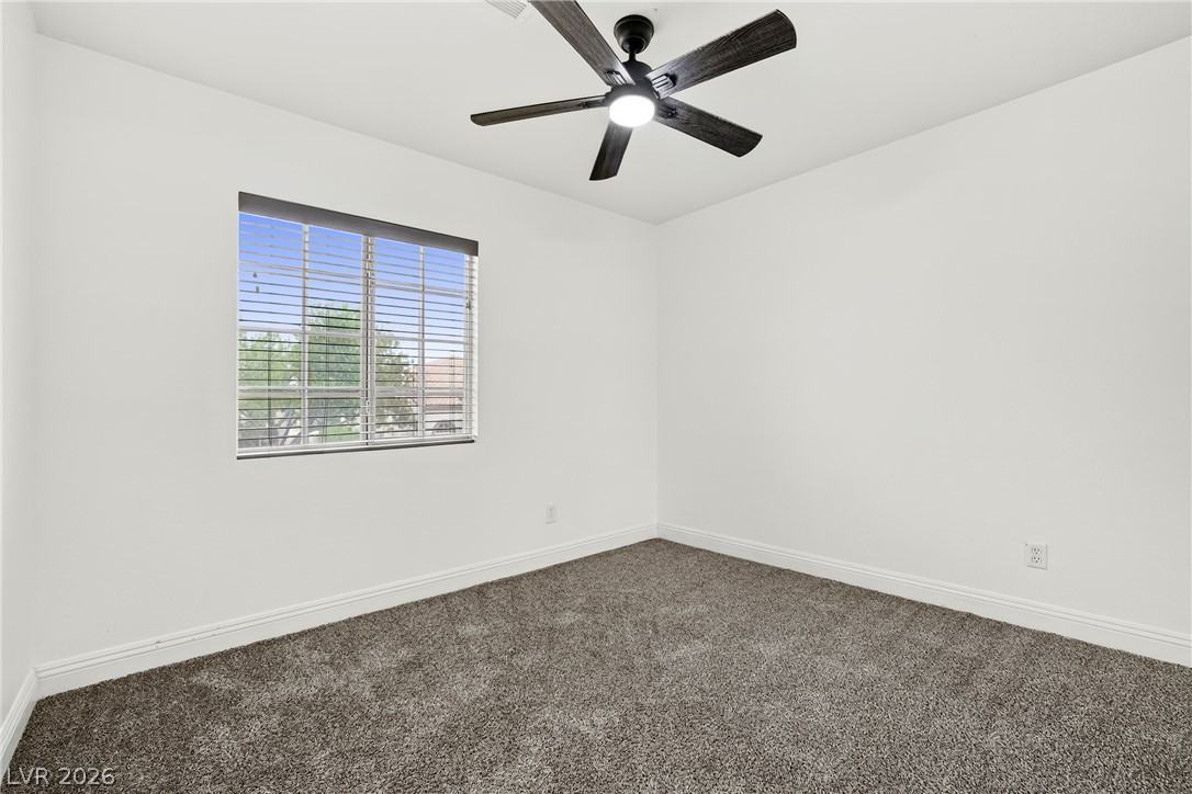 206 Luninborg Street Property Photo 14