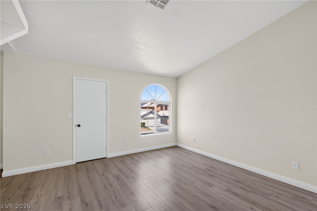 4215 Dobson Drive Property Photo 18