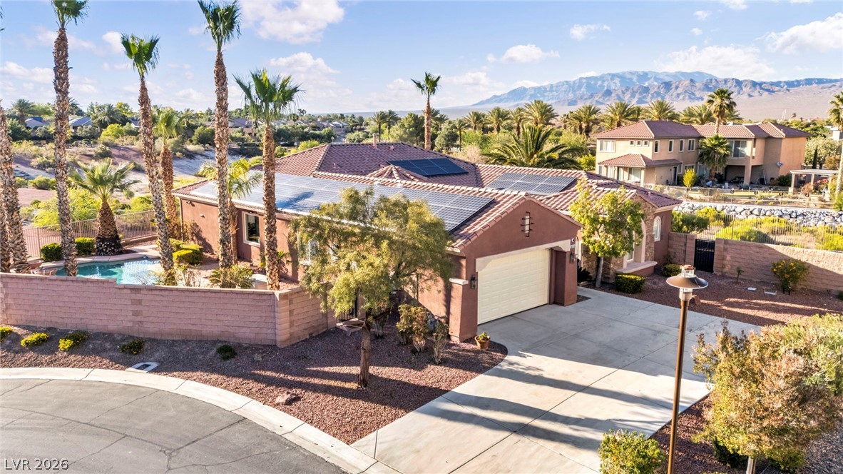 8324 Chapelle Court Property Photo 4