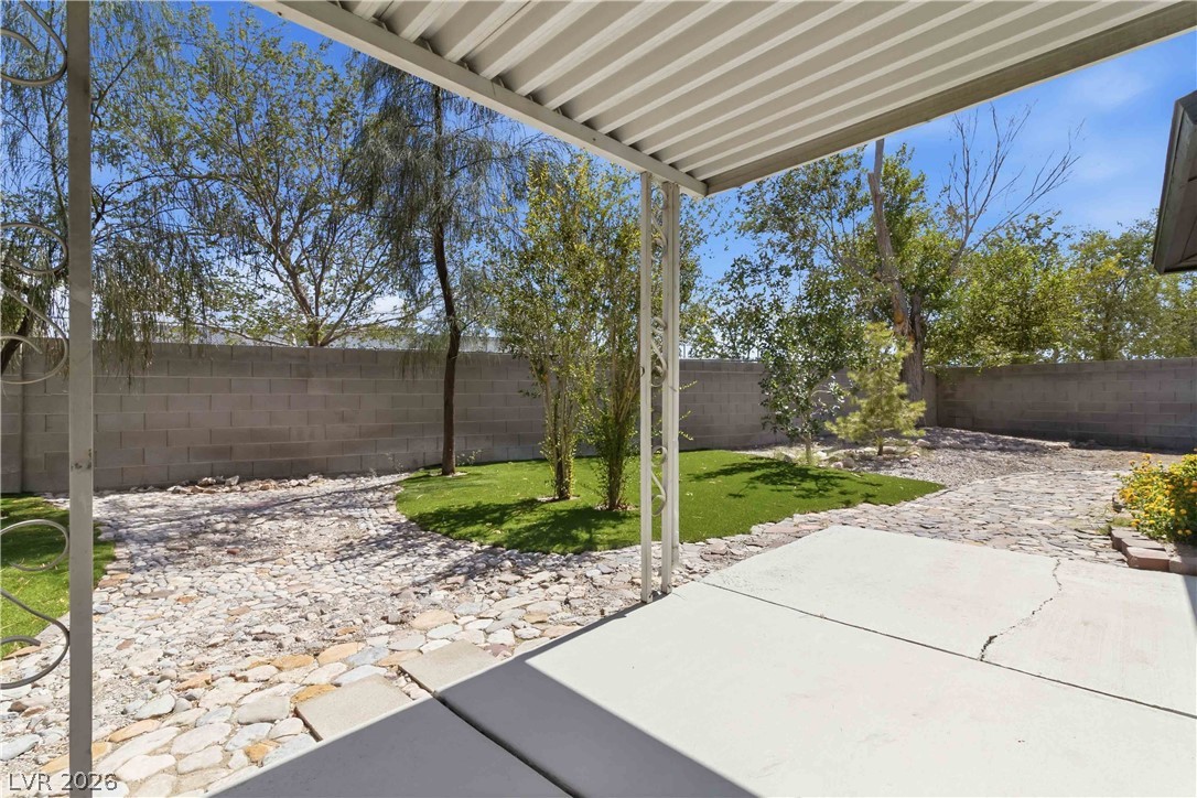1500 Exodus Court Property Photo 27