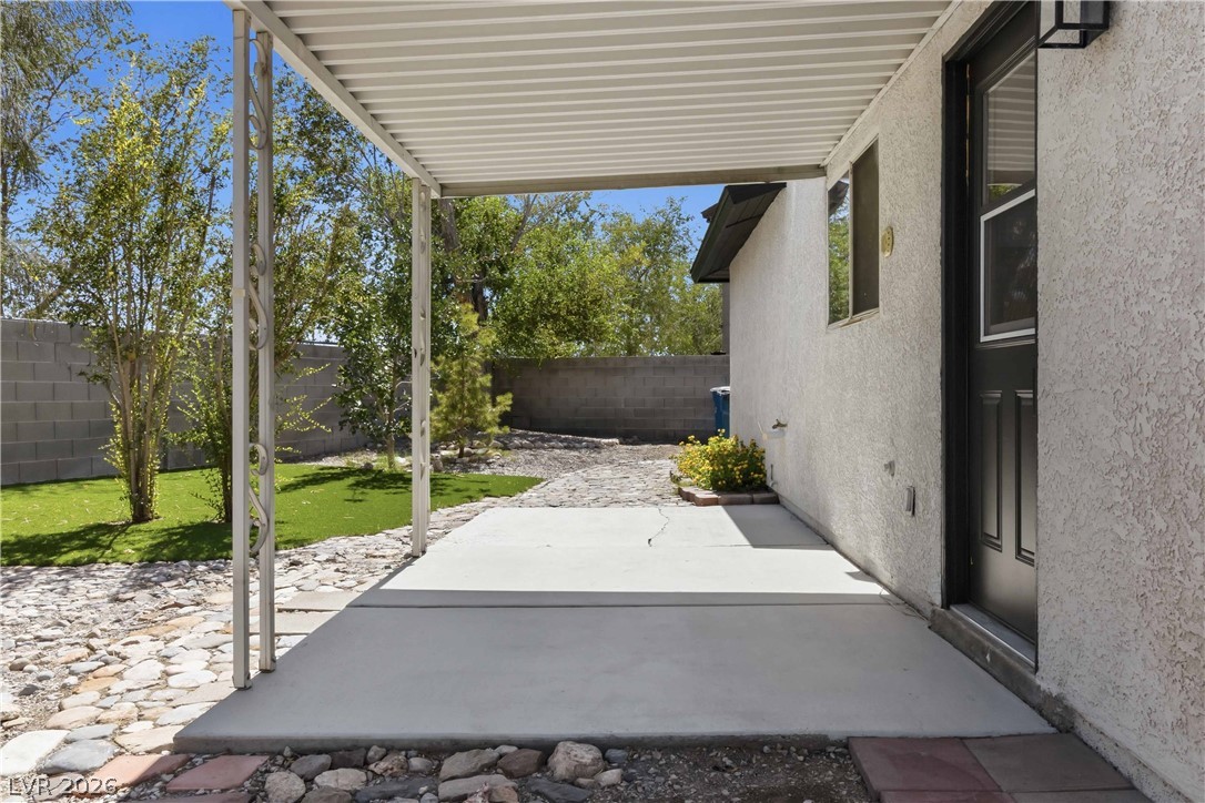 1500 Exodus Court Property Photo 34