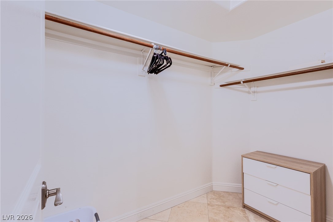 2800352 Property Photo 11