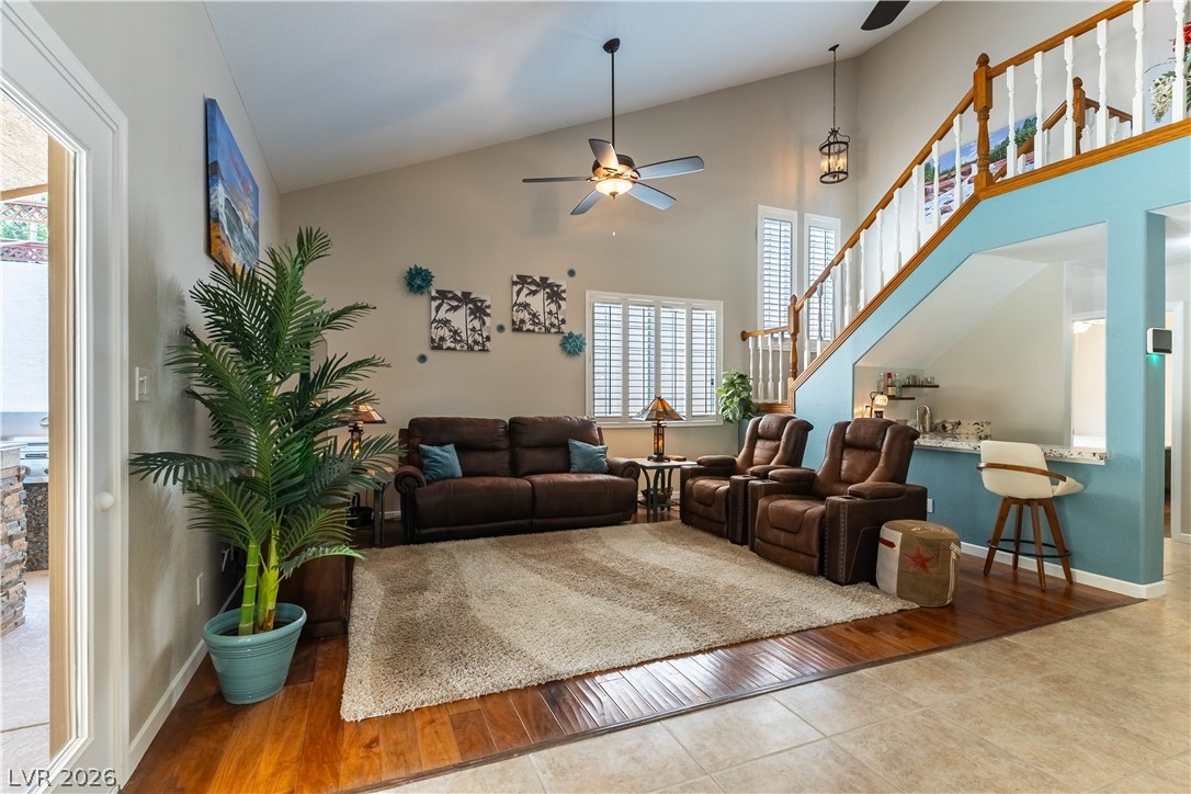 2813 High View Drive Property Photo 4