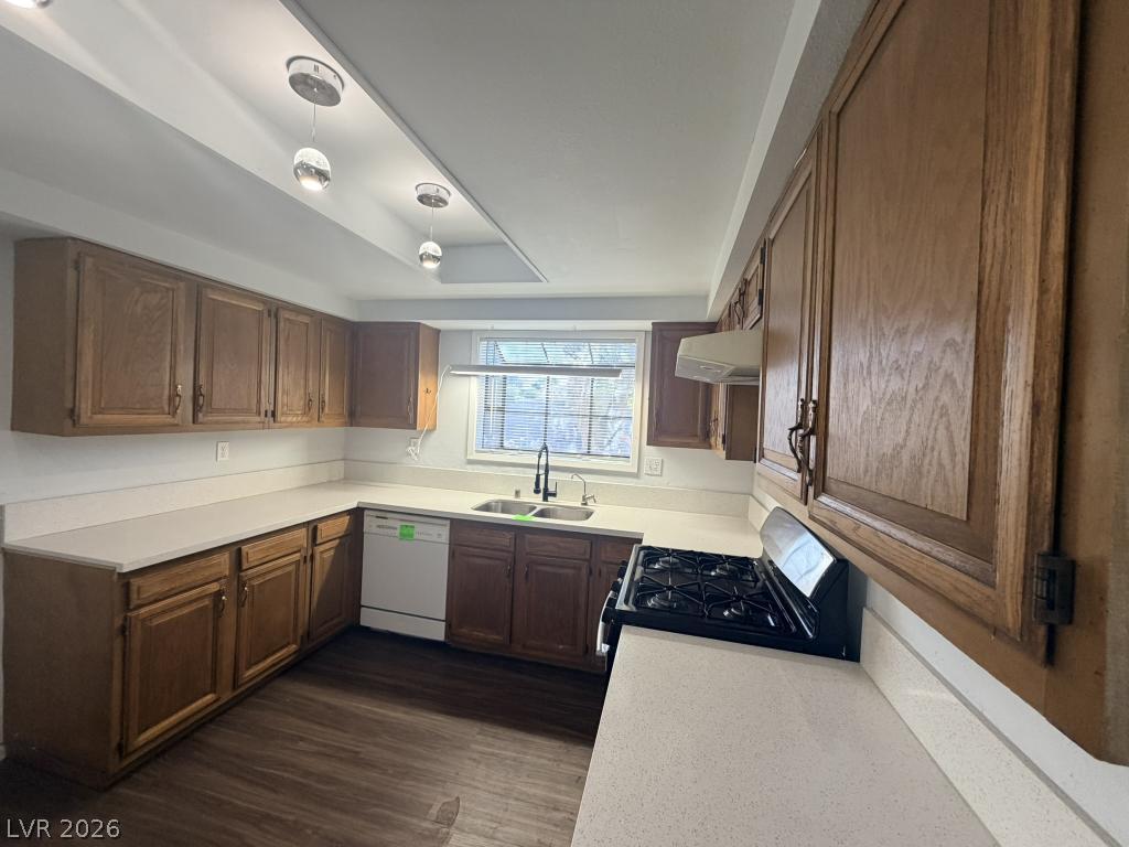 3940 Edgemoor Way Property Photo 11