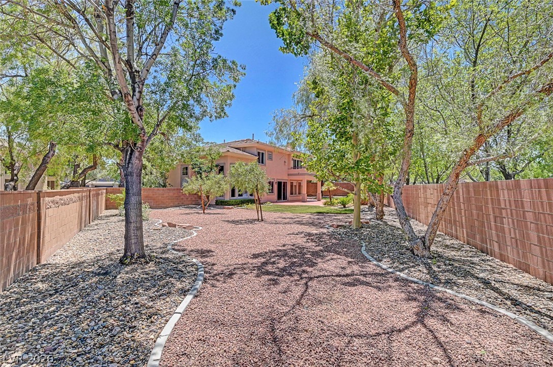 229 North Buteo Woods Lane Property Photo 84