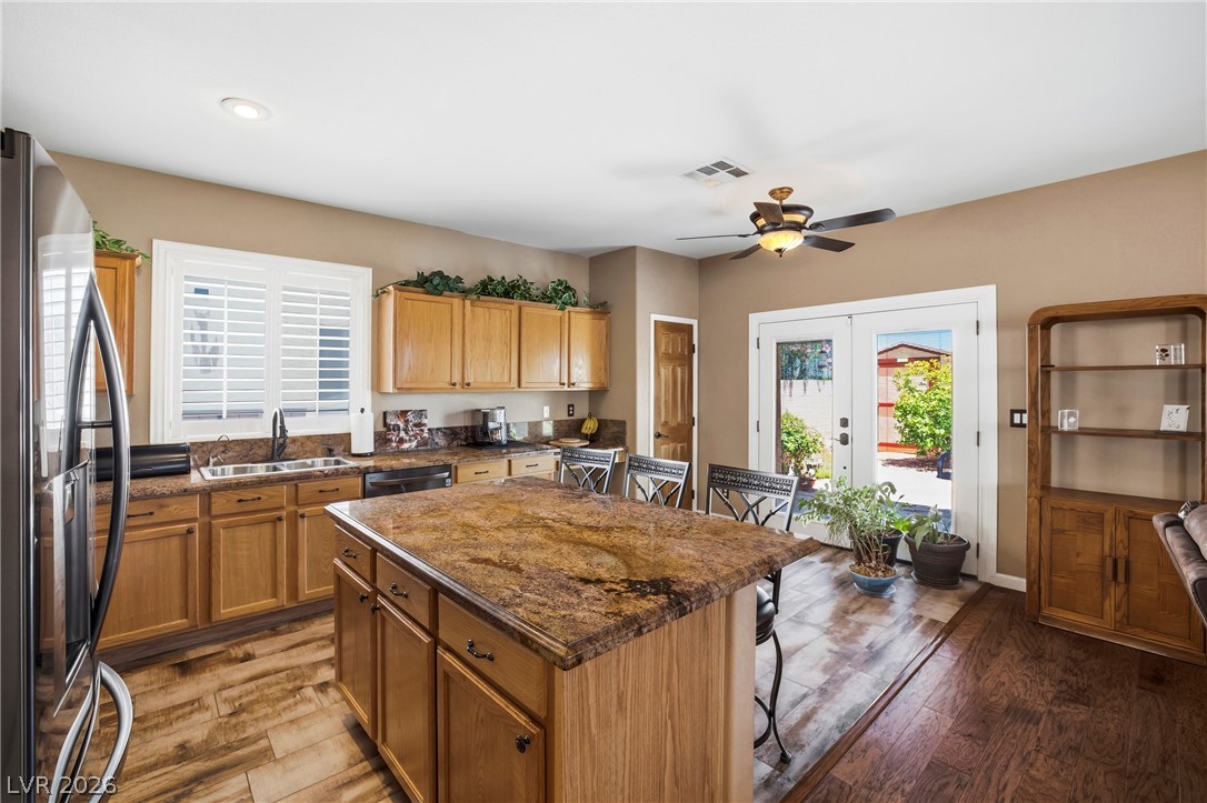 4556 Yellow Harbor Street Property Photo 13