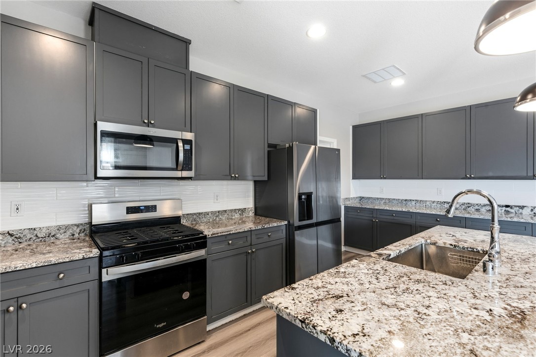 98 Cadence Crest Avenue Property Photo 14