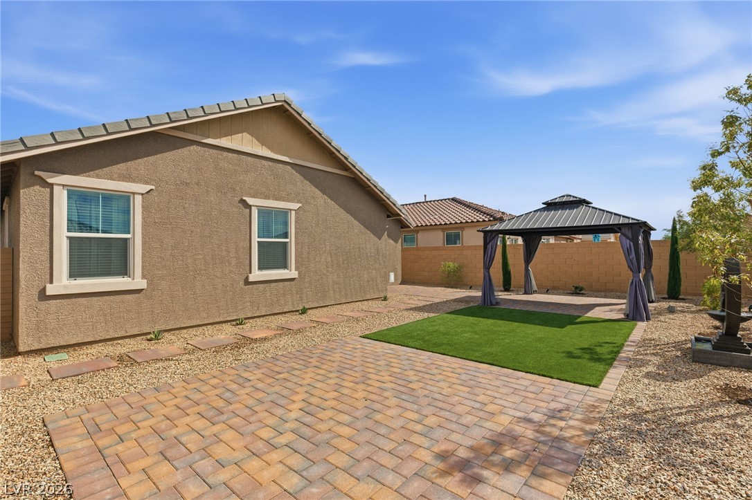 98 Cadence Crest Avenue Property Photo 33