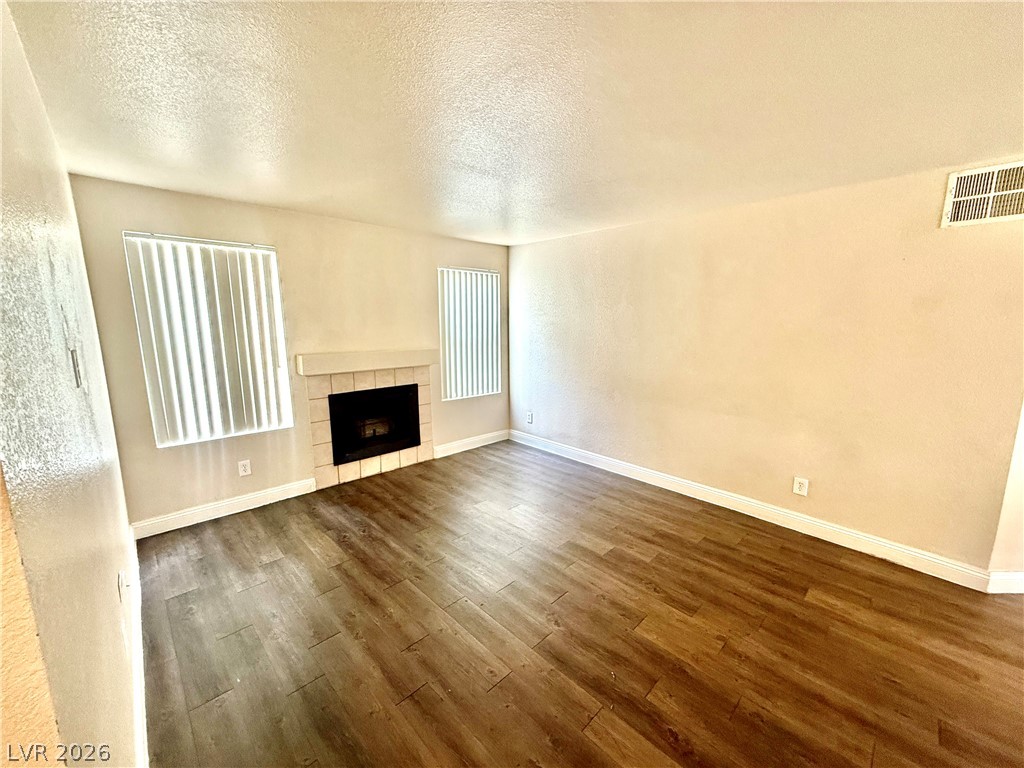 2801 North Rainbow Bl Boulevard 179 Property Photo 4