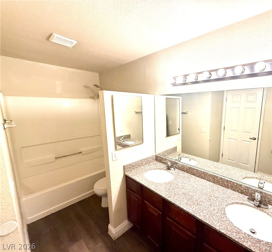 2801 North Rainbow Bl Boulevard 179 Property Photo 12