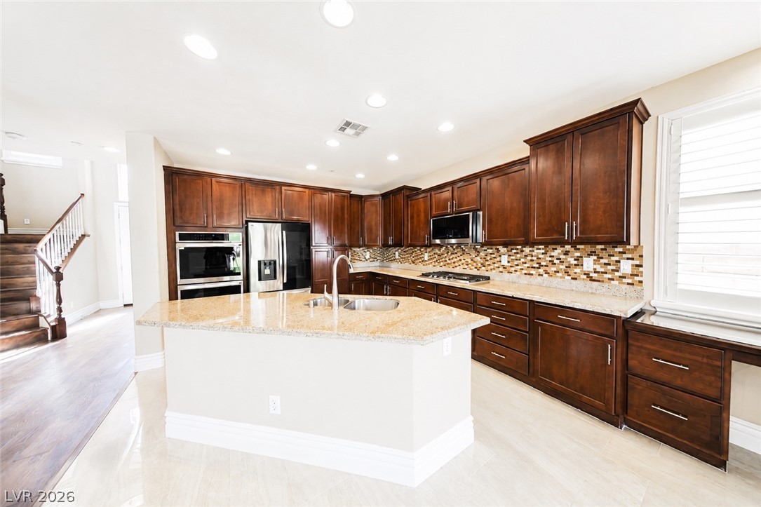 10359 Sweet Laurel Street Property Photo 6