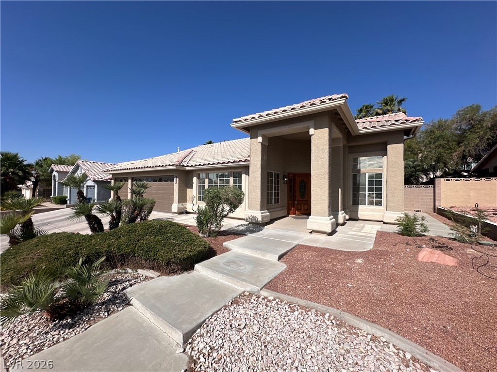 8256 Lone Feather Lane Property Photo 1