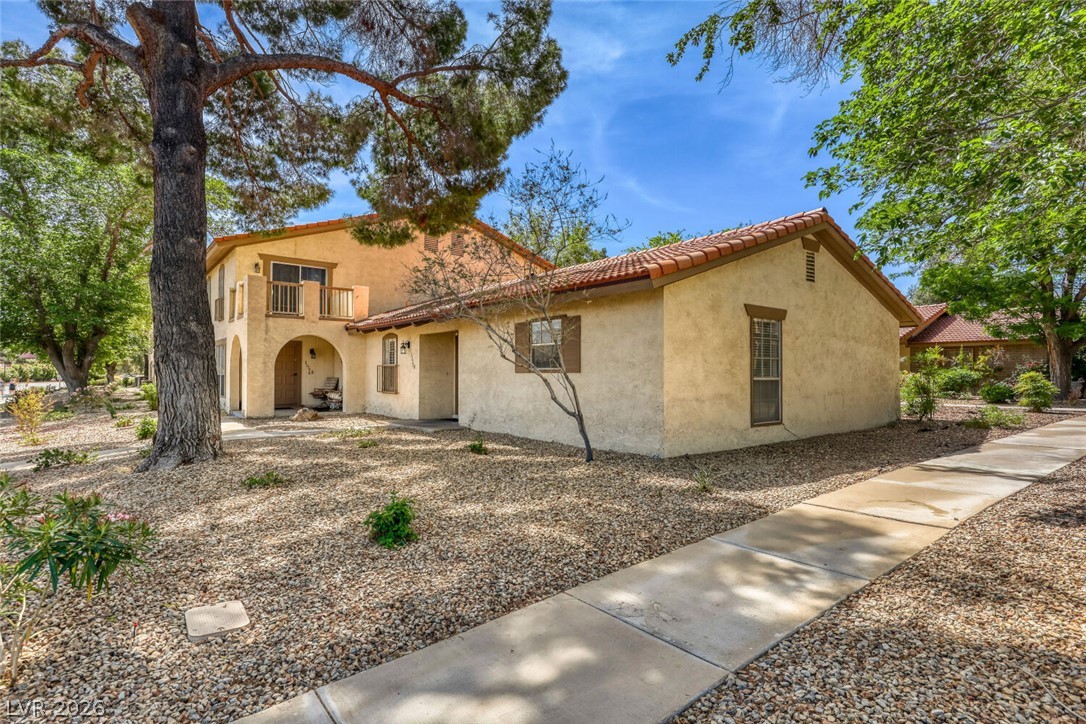 3173 Pinehurst Drive A Property Photo 2