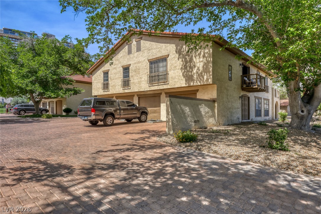3173 Pinehurst Drive A Property Photo 4