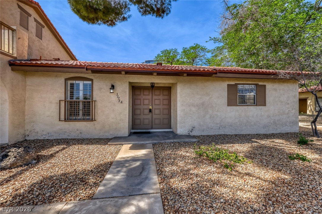 3173 Pinehurst Drive A Property Photo 5