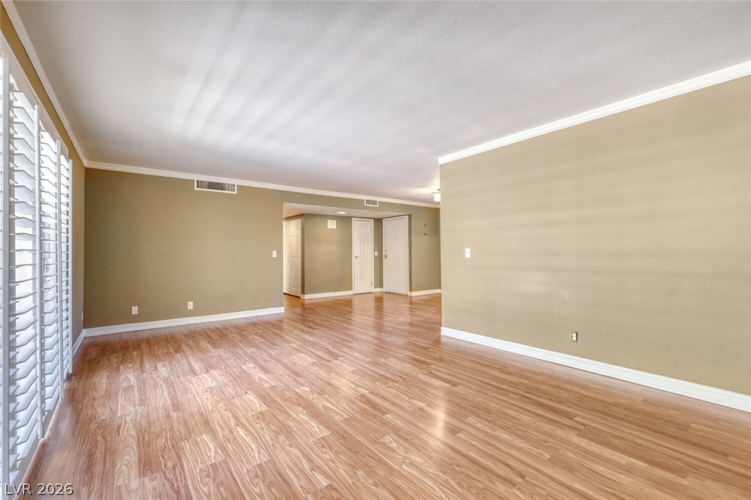 3173 Pinehurst Drive A Property Photo 9