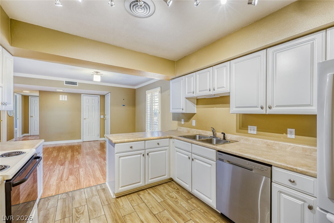 3173 Pinehurst Drive A Property Photo 24