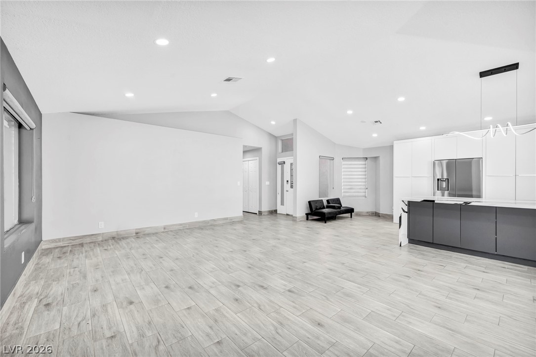3000 Blue Fin Circle Property Photo 5