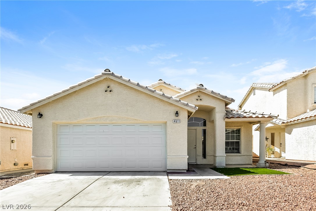 4611 Chestnut Blaze Drive Property Photo 1