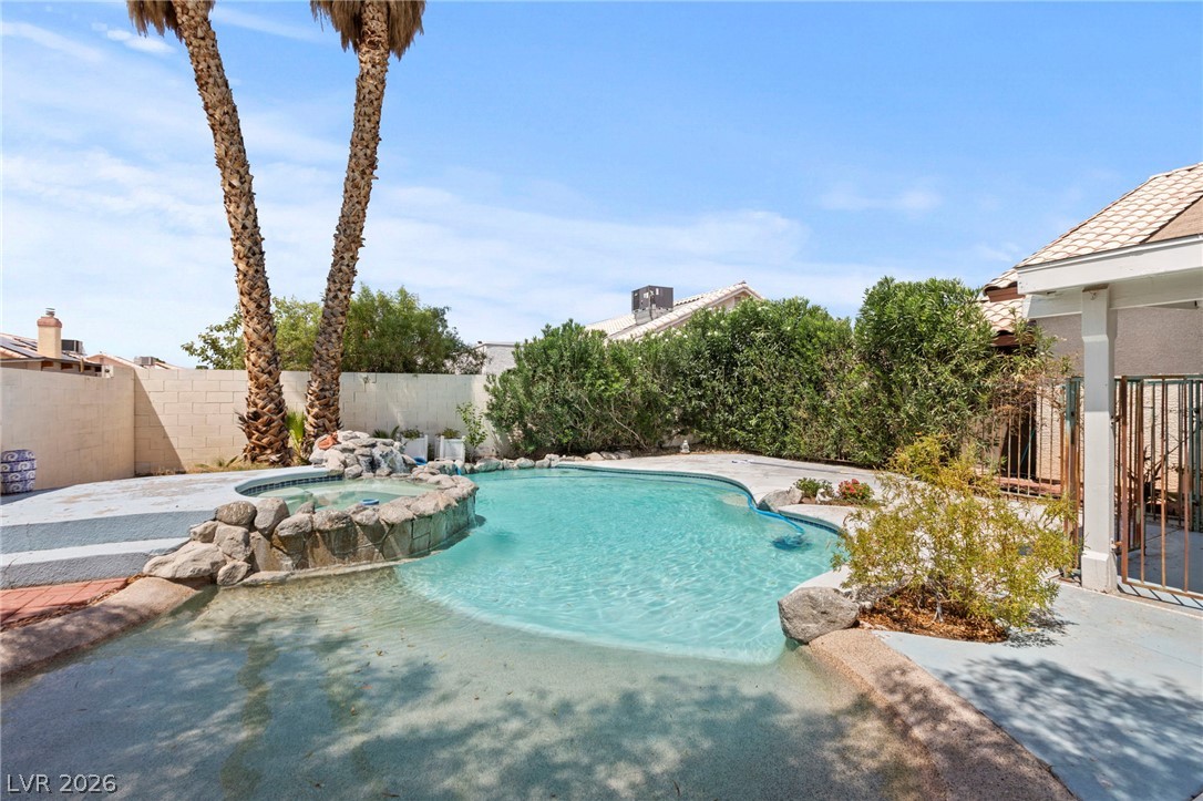 1107 Mount Everest Court Property Photo 26