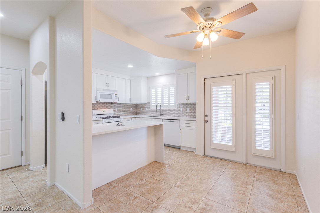 300 Pine Haven Street 101 Property Photo 11