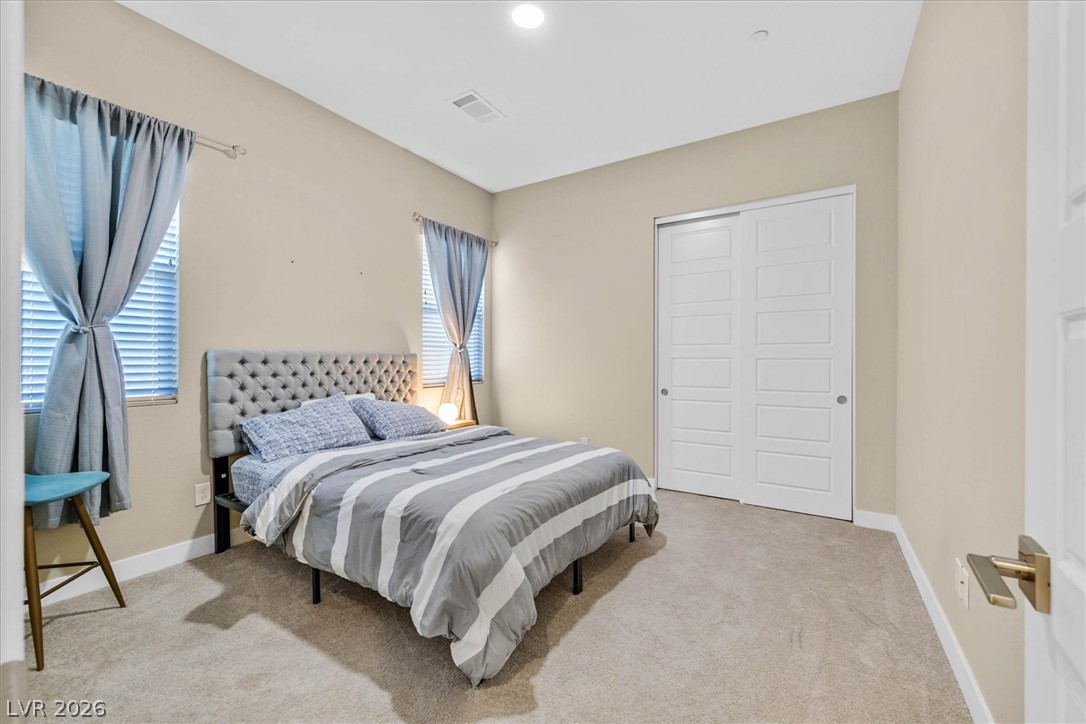552 Comodo Street Property Photo 21