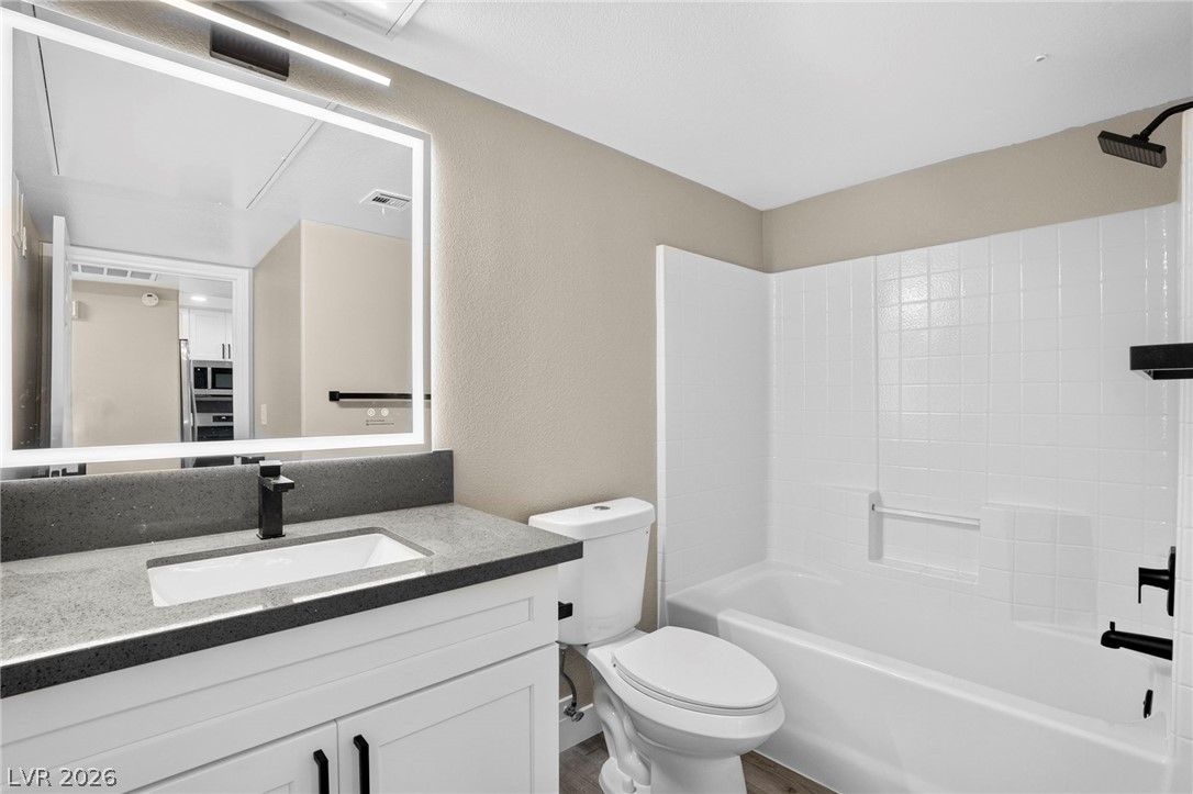 2106 Sleepy Court Property Photo 10