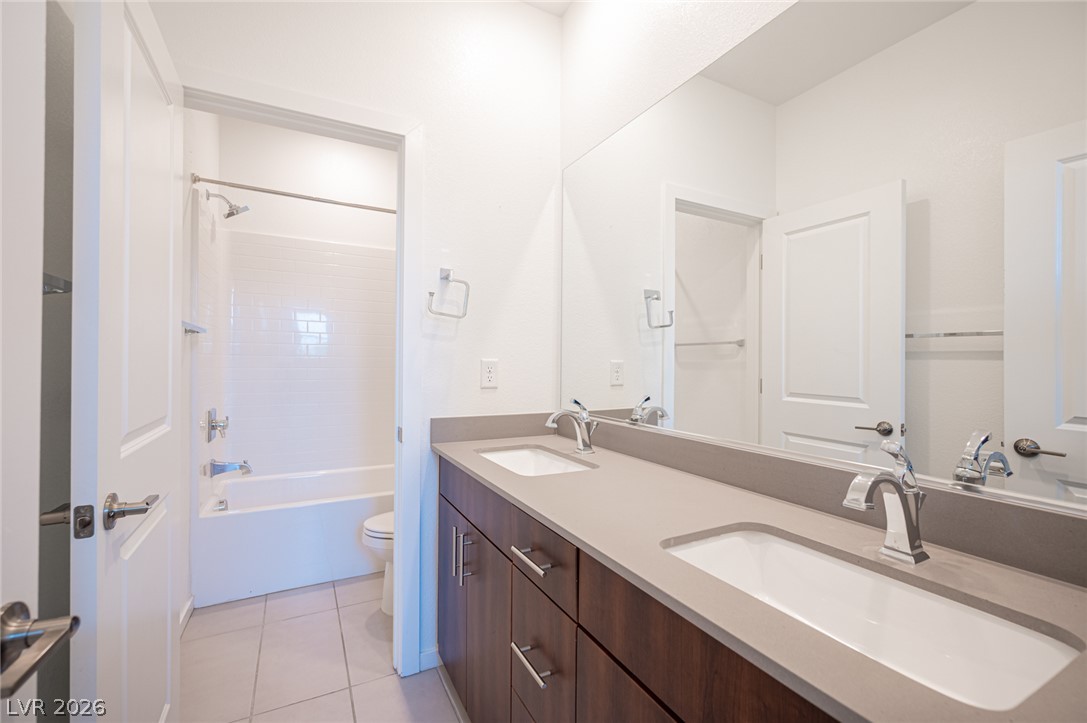 524 Grand Cascade Place Property Photo 25