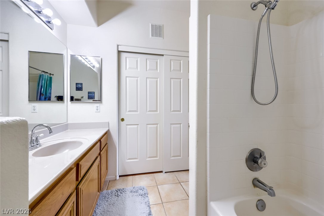 7111 South Durango Drive 307 Property Photo 19