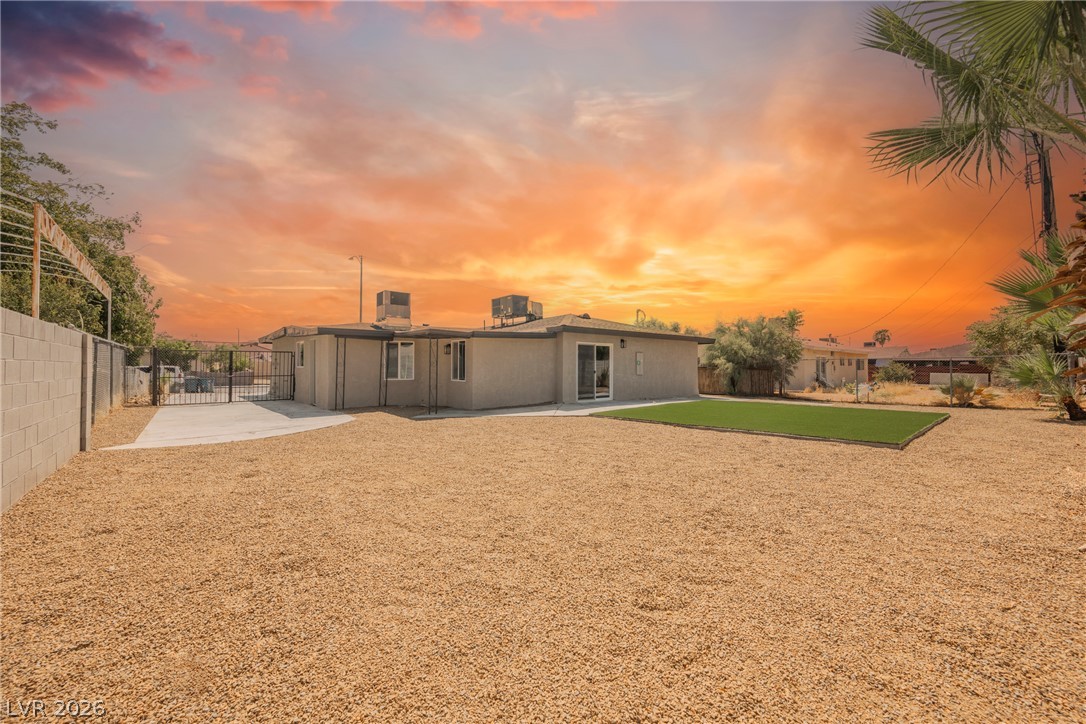 4319 Calimesa Street Property Photo 4