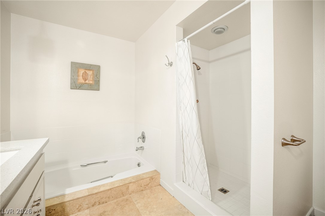 1913 Plaza Del Dios Property Photo 37