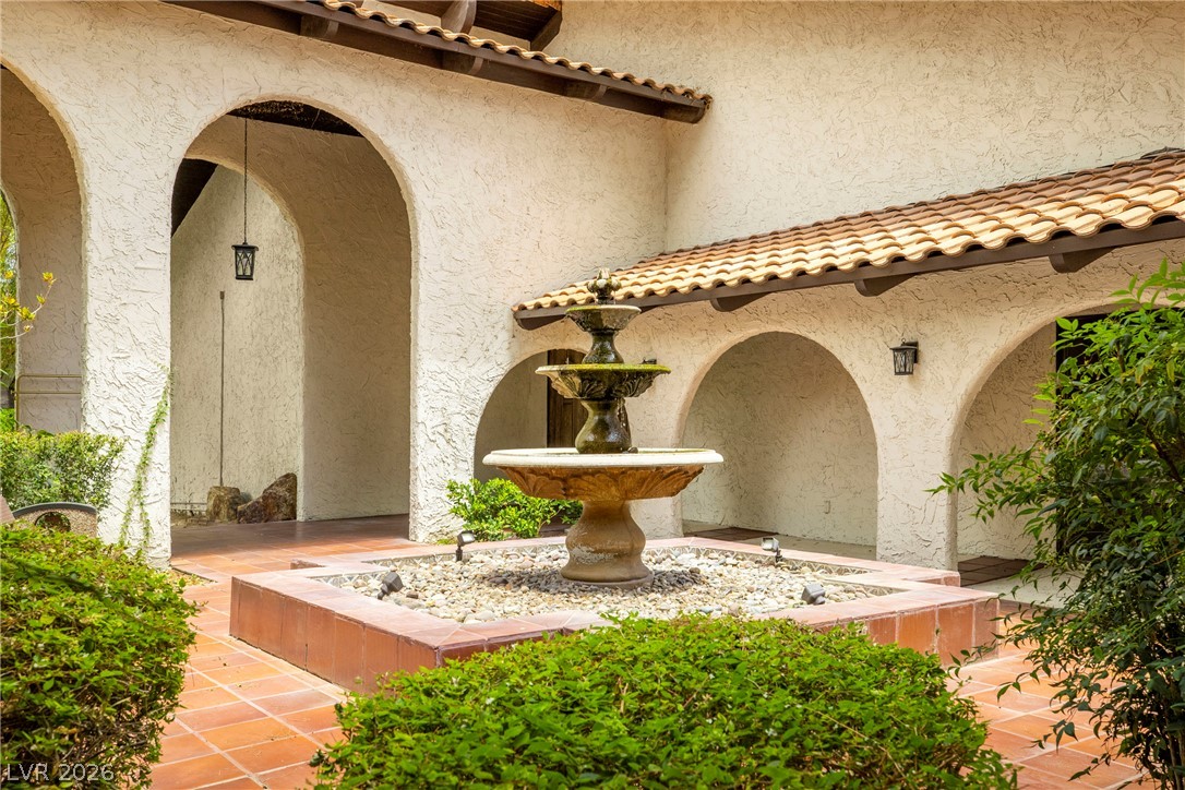 1913 Plaza Del Dios Property Photo 54